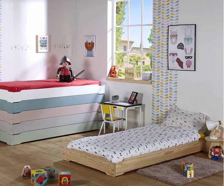 Paket Stapelbares Kinderbett Aix Natur belassen mit Lattenrost und Matratze